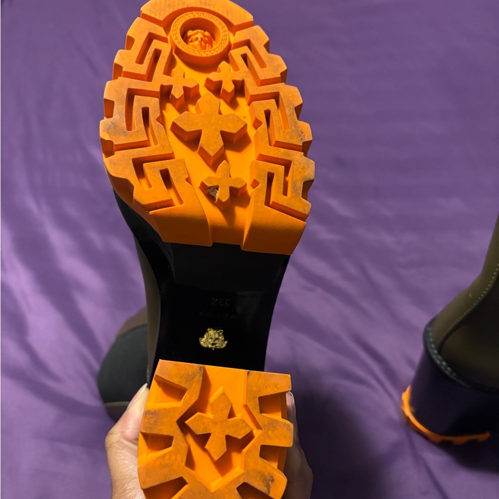 Authentic Versace boots - image 10